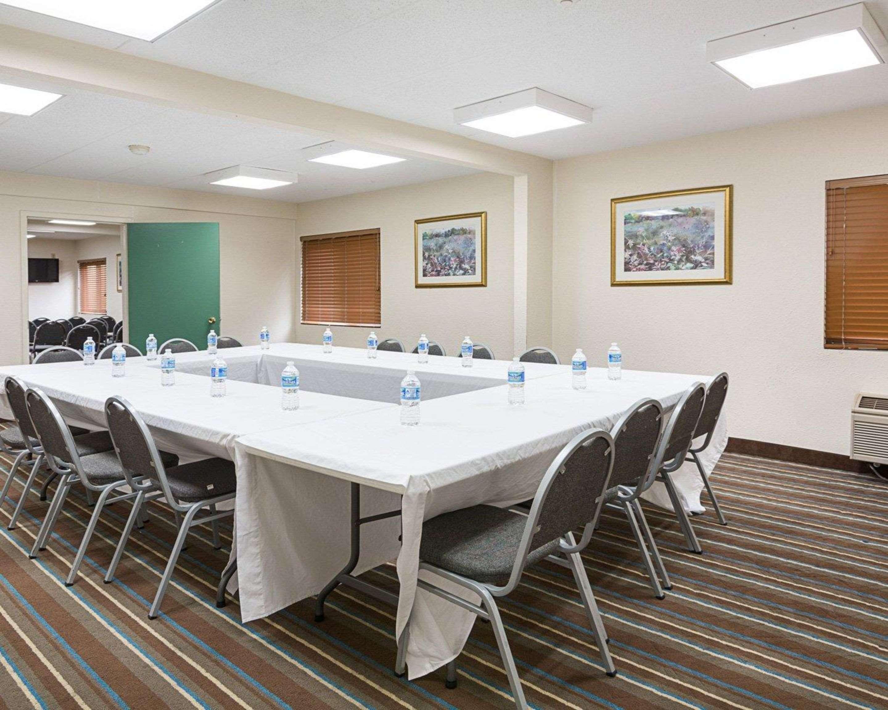 Comfort Inn Оксон-Хилл Экстерьер фото