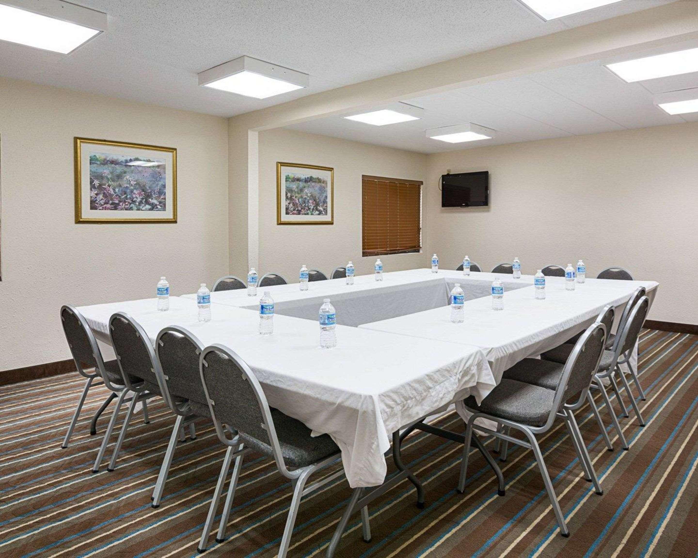 Comfort Inn Оксон-Хилл Экстерьер фото
