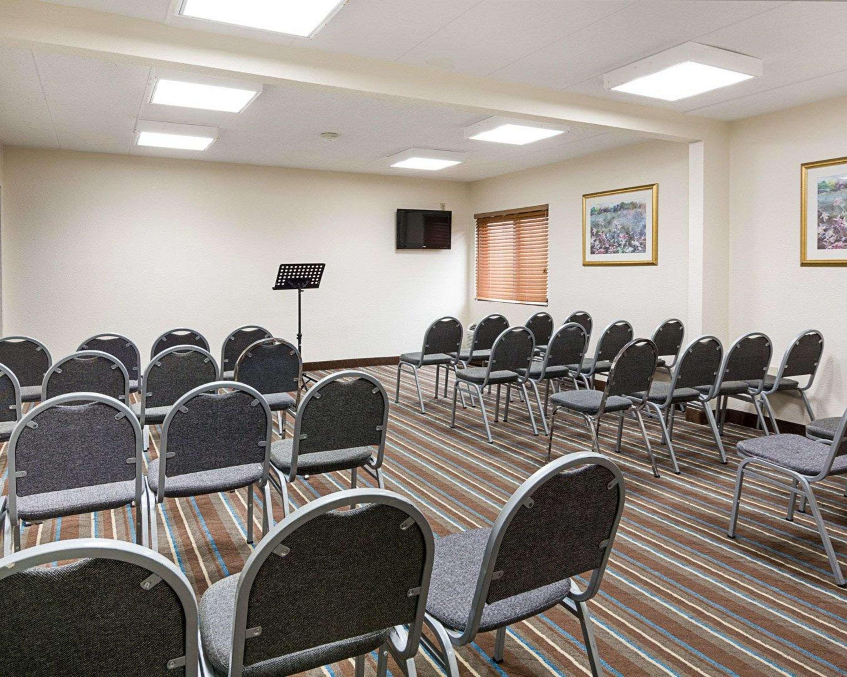 Comfort Inn Оксон-Хилл Экстерьер фото