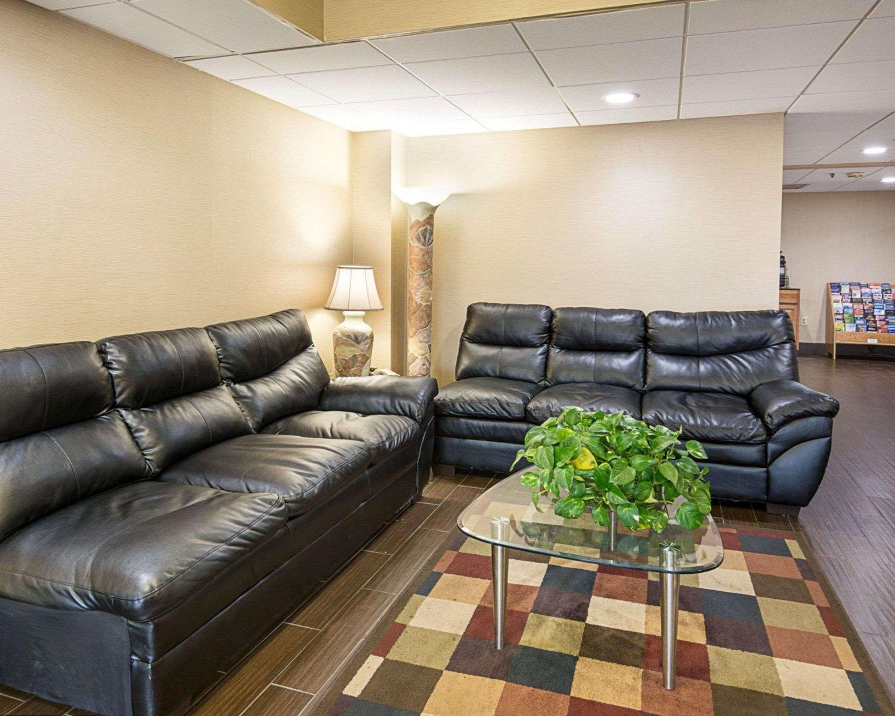 Comfort Inn Оксон-Хилл Экстерьер фото